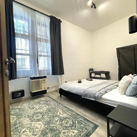 Smart Near The Westend City Center *