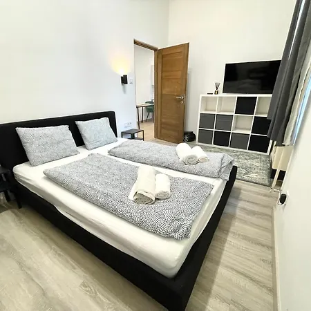 Apartment Smart Near The Westend City Center
