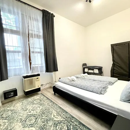 Apartment Smart Near The Westend City Center