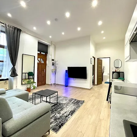Smart Near The Westend City Center * Budapest