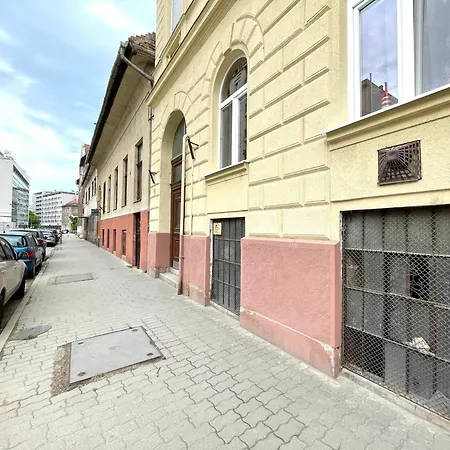 Apartment Smart Near The Westend City Center Budapest