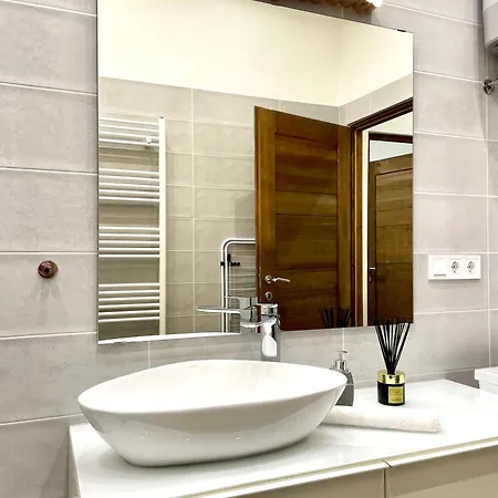 Smart Near The Westend City Center *